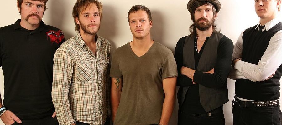 Emery fala sobre turnê no Brasil e a celebração de discos ao vivo